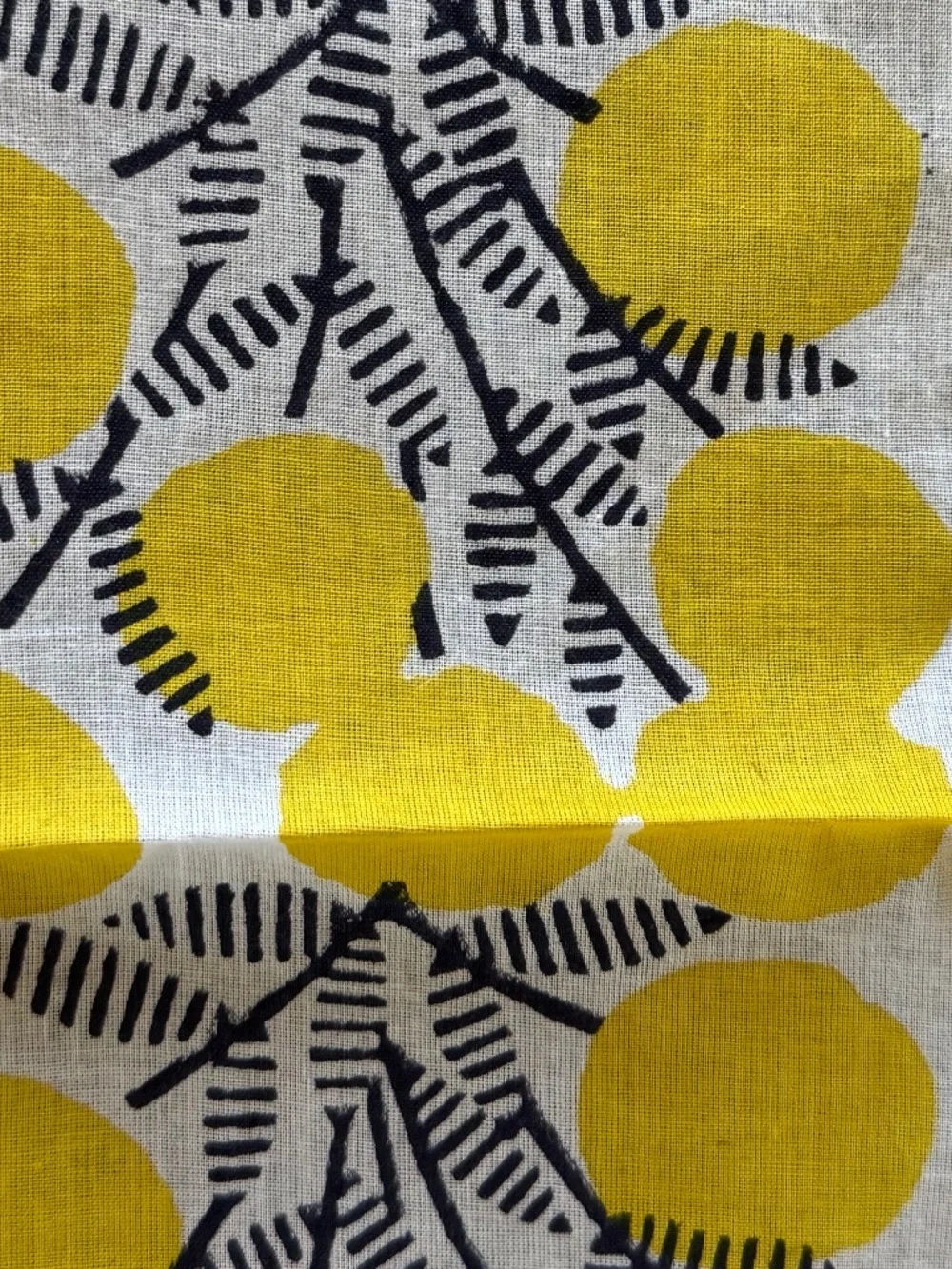 NWOT, SERENA & LILY, DARLING LEMON NAPKINS, SET OF FOUR